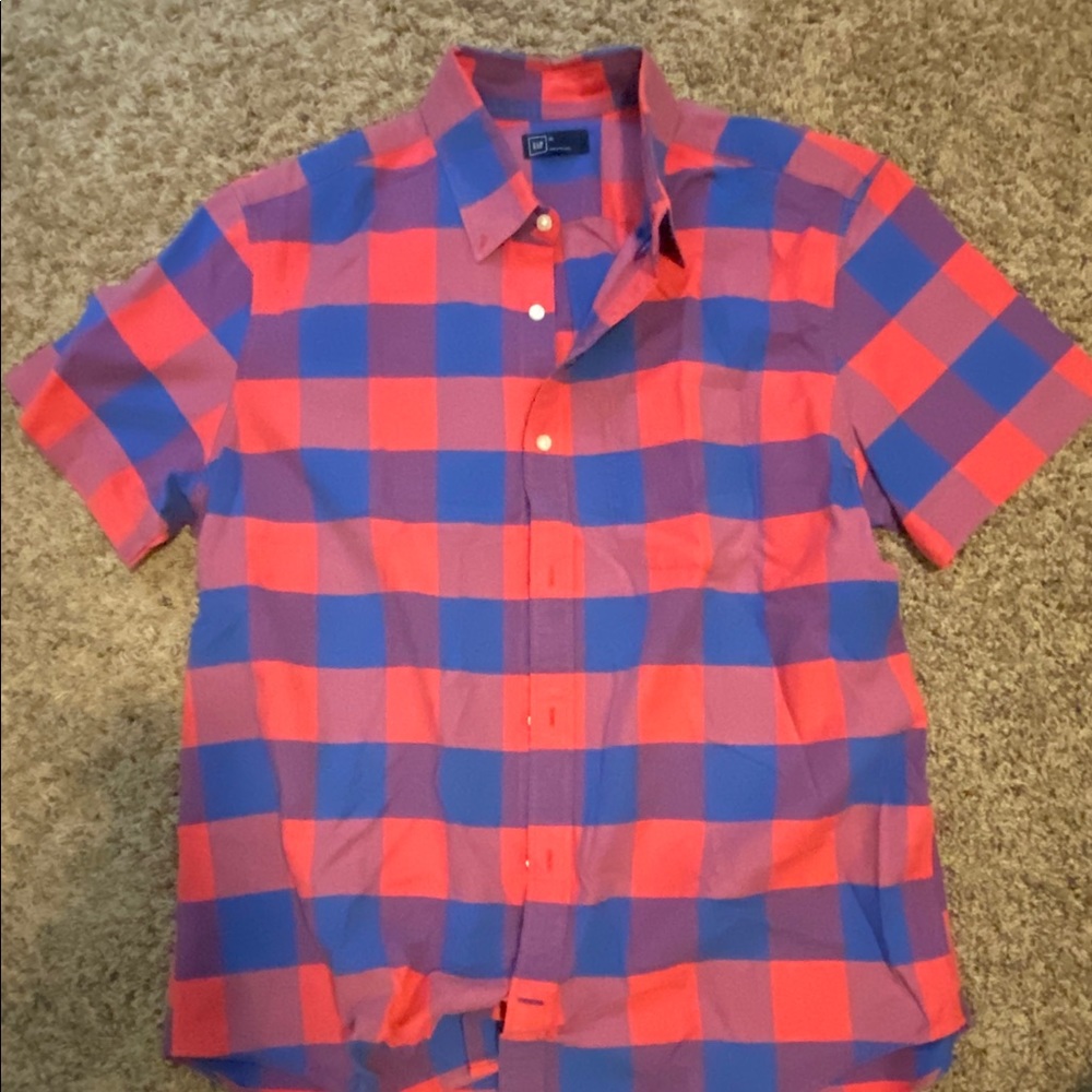 Gap Casual Button-Down Shirt